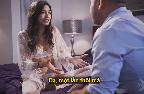 jav lén lút Trước ngày cưới – tập 3: bố dượng an ủi con gái phát hiện bị cắm sừng