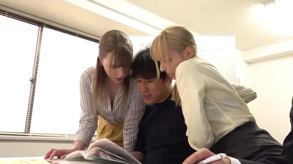 phim sex hd Phát hiện 2 cô giáo dạy thêm anh ngữ có ở thích biến thái